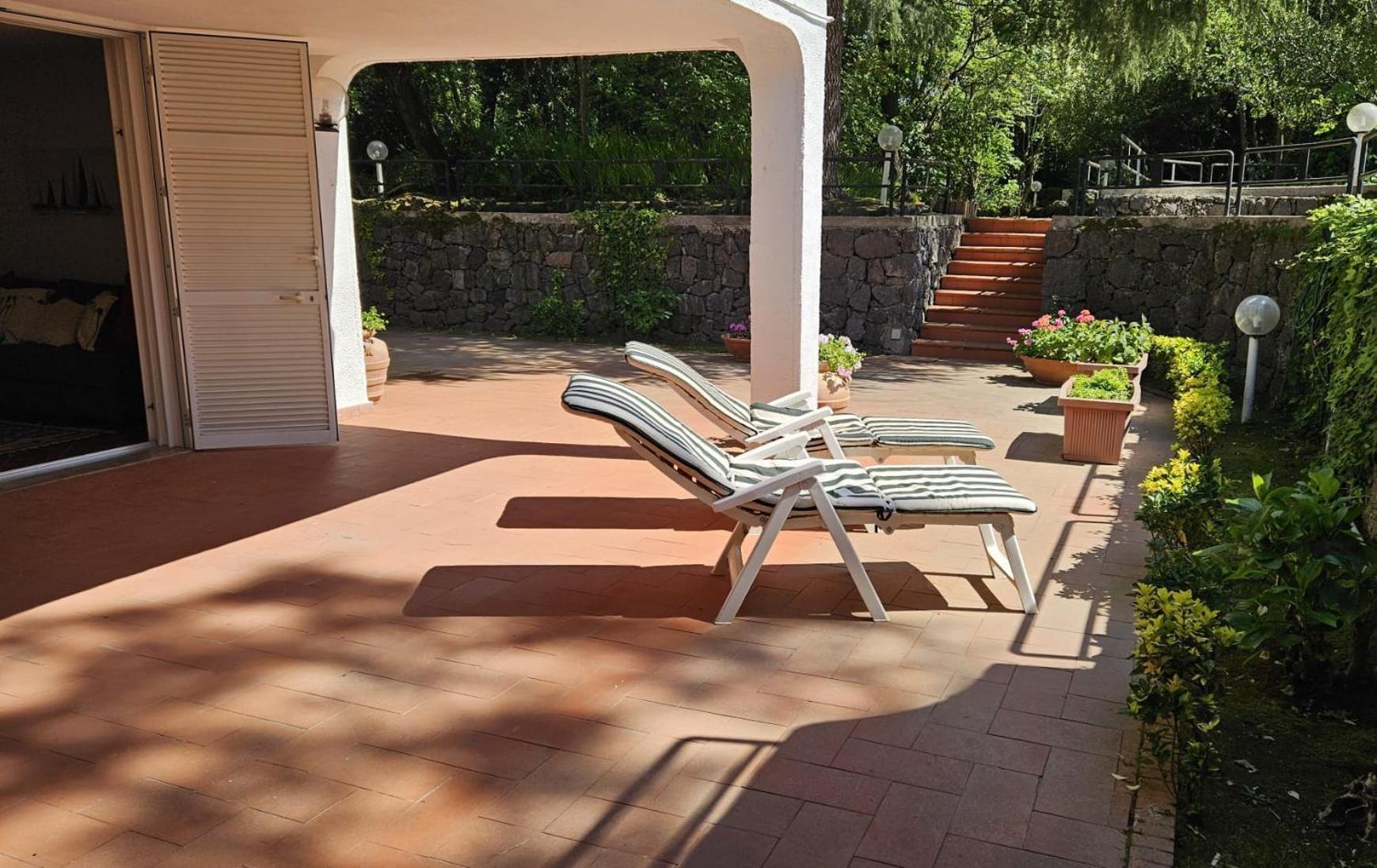 Villa Lia - Ischia Porto ภายนอก รูปภาพ